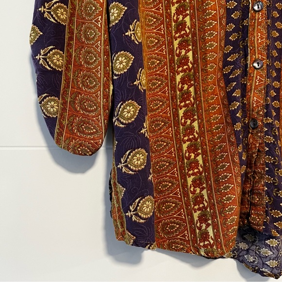 Guru For Life | Boho Button Up Shirt - Picture 4 of 14